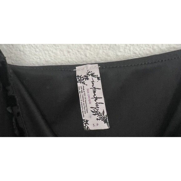 Free People Velvet Burnout Slip Black Ruffle Sleeveless Whimsy Fairy Grunge S - Picture 11 of 12